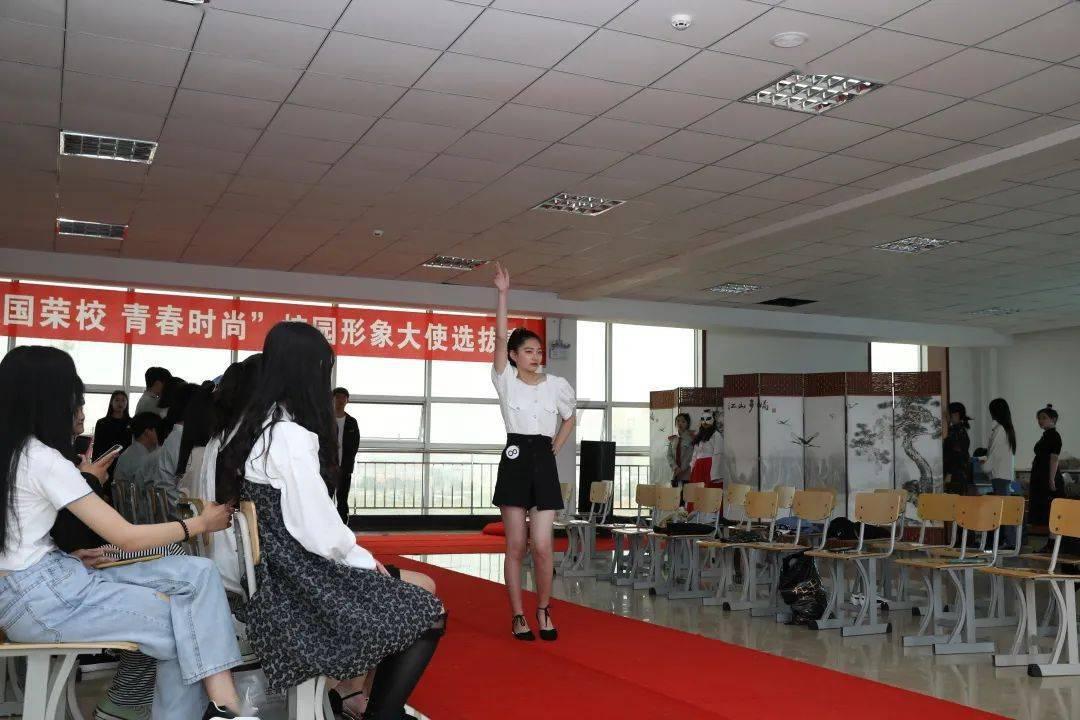 别克昂科威s运动版加几号油？游戏画面